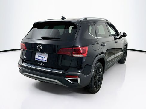 Used 2023 Volkswagen Taos SE image 5