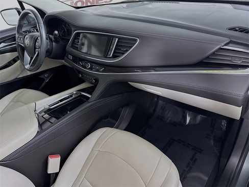 Used 2023 Buick Enclave Essence w/ Experience Buick Package image 34