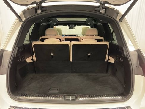 Used 2023 Mercedes-Benz GLS 63 AMG 4MATIC image 9