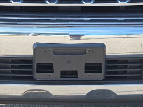 Used 2021 Chevrolet Silverado 3500 LTZ w/ LTZ Premium Package image 9