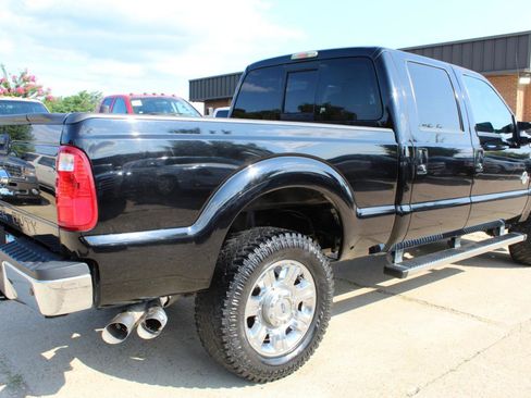 Used 2016 Ford F250 Lariat w/ Lariat Ultimate Package AWD/4WD image 7