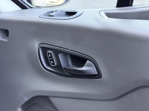 Used 2024 Ford Transit 350 XLT RWD image 23