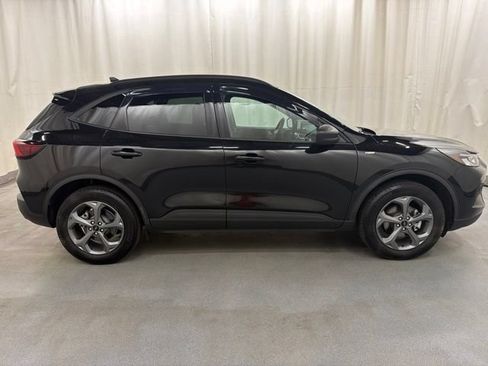 Used 2025 Ford Escape ST-Line AWD/4WD image 7