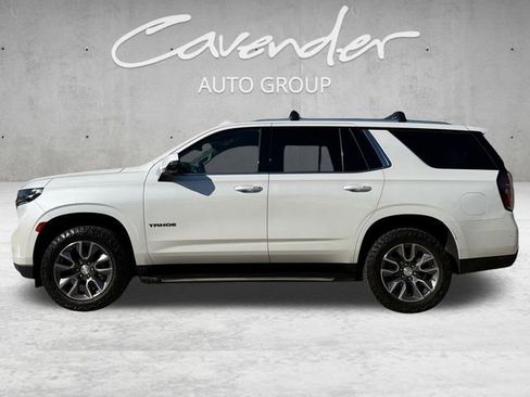 Used 2022 Chevrolet Tahoe LT w/ Luxury Package RWD image 13