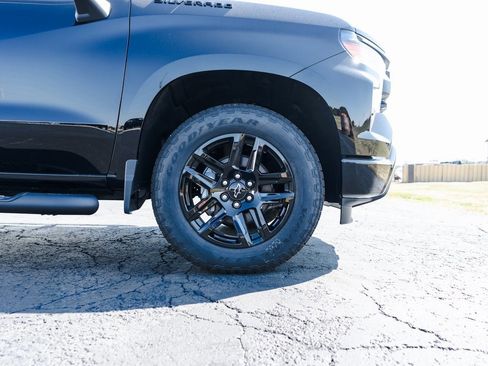 New 2026 Chevrolet Silverado 1500 Custom w/ Turbomax Blackout Package image 7