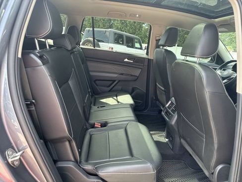 Used 2023 Volkswagen Atlas SEL R-Line AWD/4WD image 26