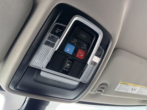 Used 2024 RAM 2500 Laramie image 15