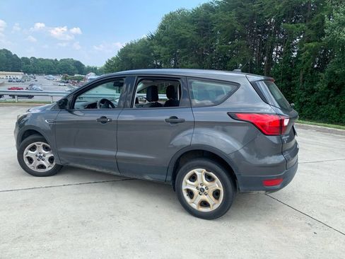 Used 2019 Ford Escape S FWD image 11