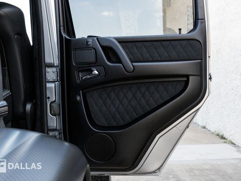 Used 2018 Mercedes-Benz G 550 Squared image 37