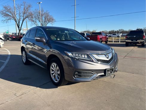 Used 2018 Acura RDX FWD w/ Technology Package image 2