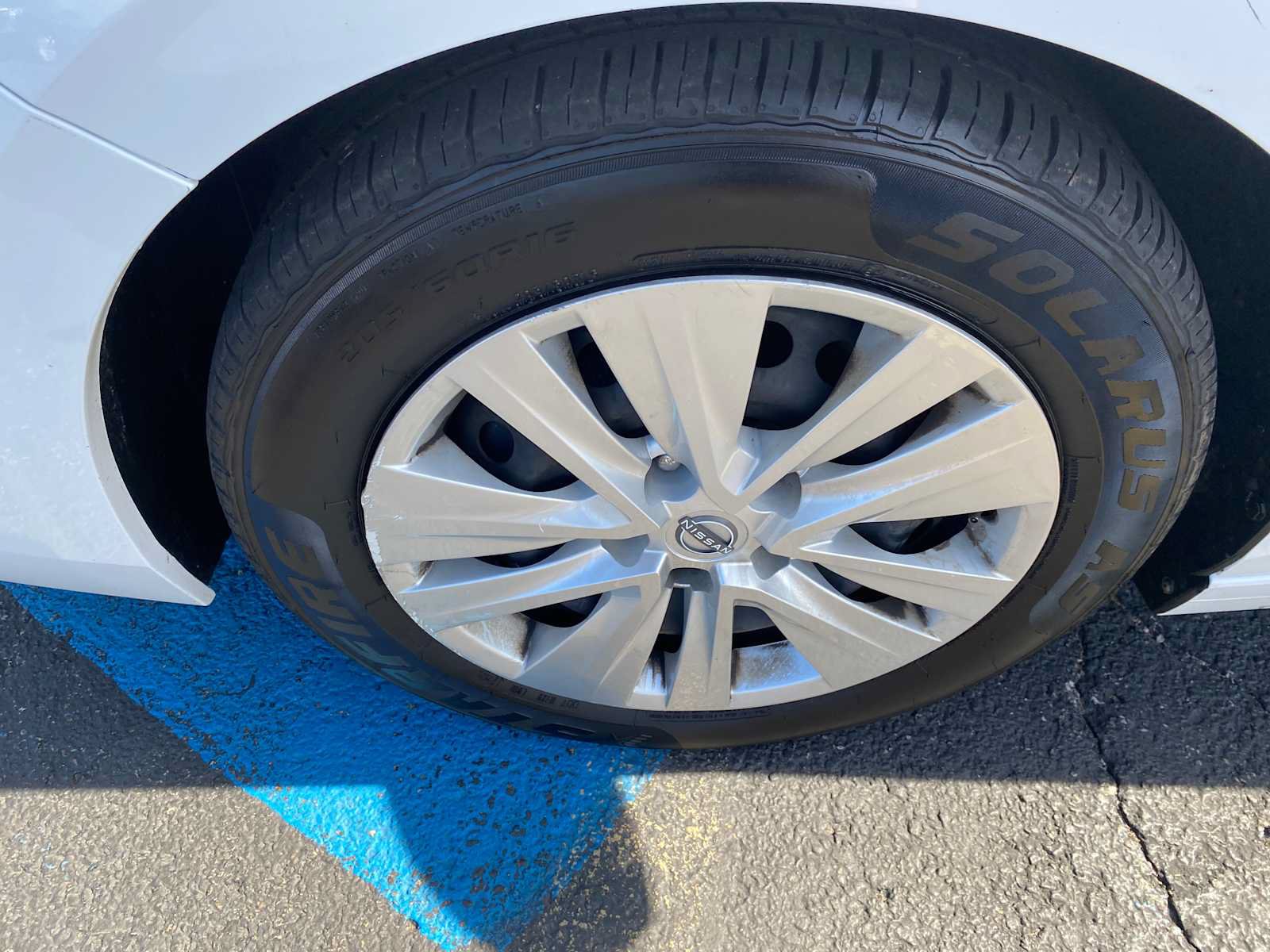 Used 2024 Nissan Sentra S FWD image 35