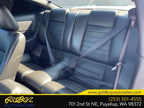 Used 2006 Ford Mustang GT RWD image 28