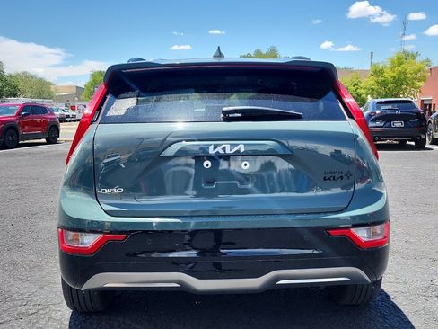 Used 2023 Kia Niro Wind w/ Wind Preserve Package FWD image 7