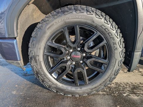 Used 2021 GMC Sierra 1500 Elevation w/ Preferred Package image 29