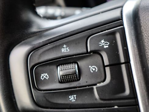 Used 2023 GMC Yukon SLT image 28