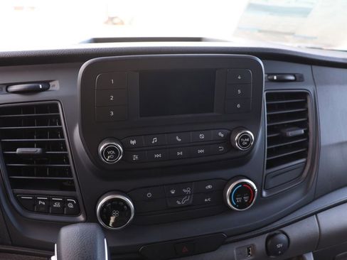 Used 2024 Ford Transit 250 148 Medium Roof image 11