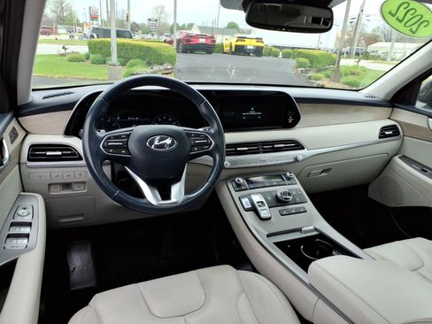 Used 2022 Hyundai Palisade SEL w/ Premium Package AWD/4WD image 7