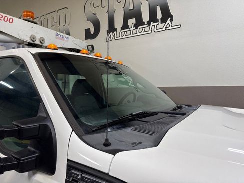 Used 2011 Ford F550 2WD Regular Cab Super Duty w/ Payload Upgrade Pkg image 39