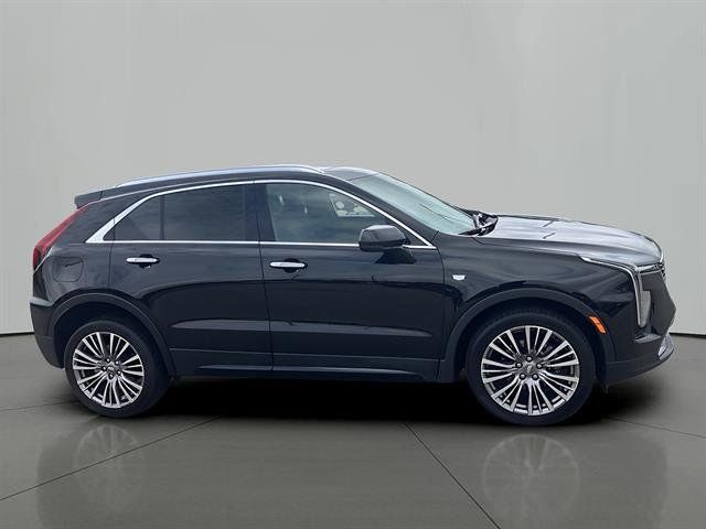 Certified 2024 Cadillac XT4 Premium Luxury AWD/4WD image 6