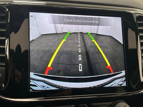 Used 2020 Jeep Grand Cherokee Limited w/ Luxury Group II image 20