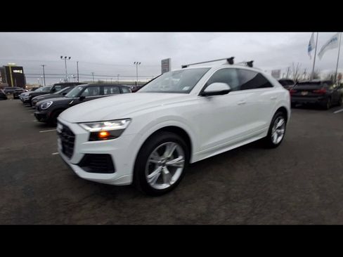 Used 2022 Audi Q8 Premium Plus w/ Premium Plus Package image 4