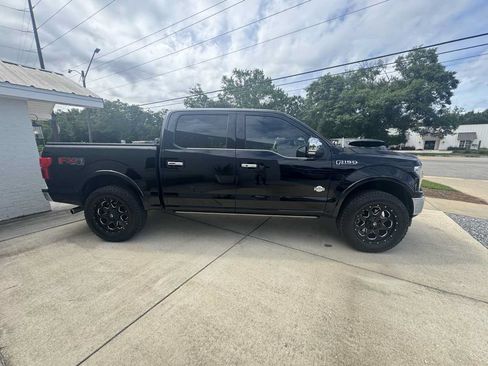Used 2018 Ford F150 King Ranch w/ Equipment Group 601A Luxury AWD/4WD image 5