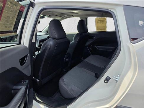 Used 2024 Subaru Crosstrek 2.0i Premium AWD/4WD image 16