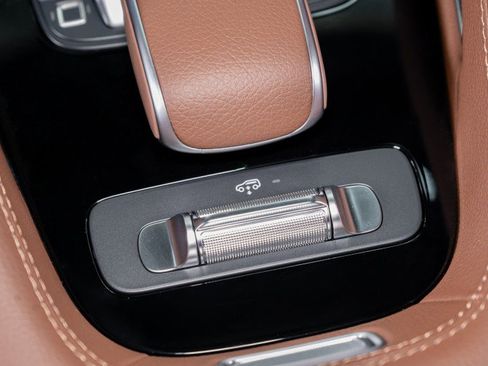 New 2025 Mercedes-Benz GLS 450 4MATIC image 25