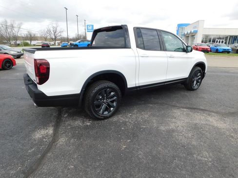New 2026 Honda Ridgeline Sport image 3