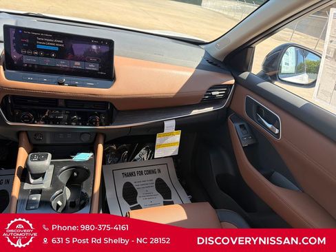 New 2026 Nissan Rogue Platinum AWD/4WD image 35