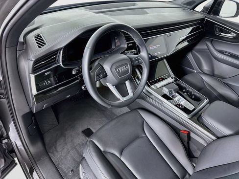 Used 2026 Audi Q7 3.0T Premium Plus w/ Premium Plus Package AWD/4WD image 9