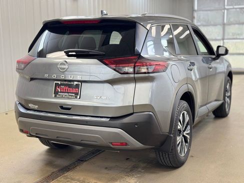 Used 2023 Nissan Rogue SV w/ SV Premium B Package AWD/4WD image 5
