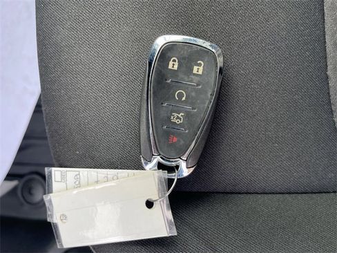 Certified 2023 Chevrolet Malibu RS w/ LPO, Floor Liner Package image 32