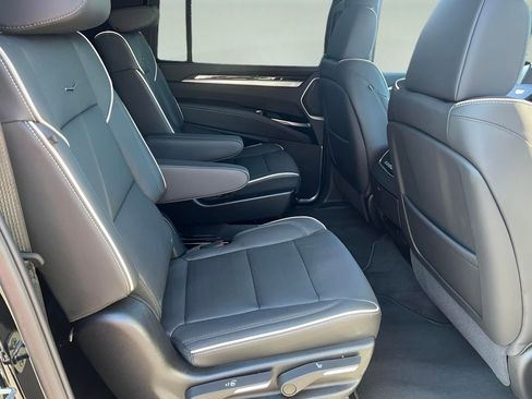 Certified 2026 Cadillac Escalade ESV Luxury image 19