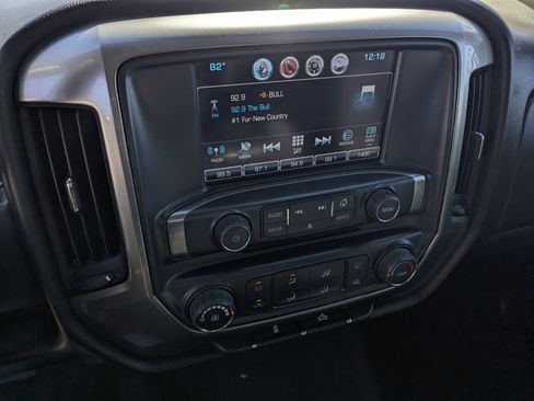 Used 2018 Chevrolet Silverado 1500 LT image 10