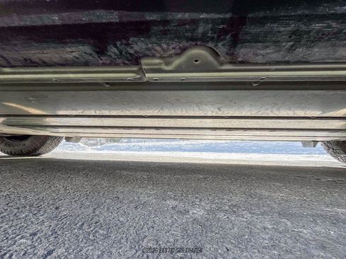 Used 2024 Tesla Cybertruck AWD Crew Cab image 36