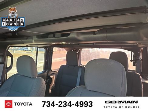 Used 2021 Jeep Wrangler Unlimited Sport image 16