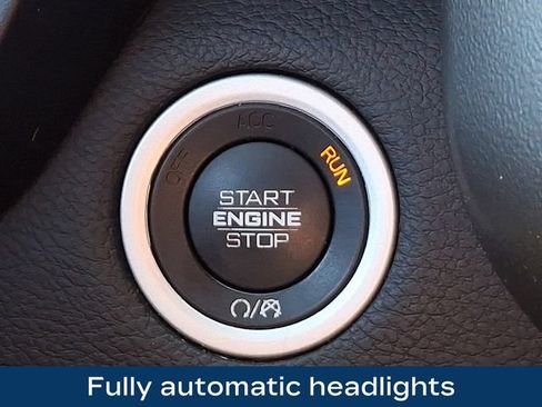 Used 2020 RAM 1500 Big Horn AWD/4WD image 18