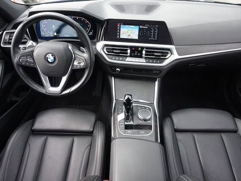 Used 2023 BMW 430i xDrive Convertible w/ Convenience Package AWD/4WD image 34
