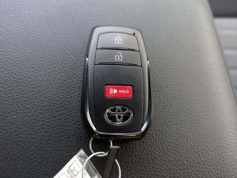 New 2025 Toyota Tacoma TRD Off-Road image 31