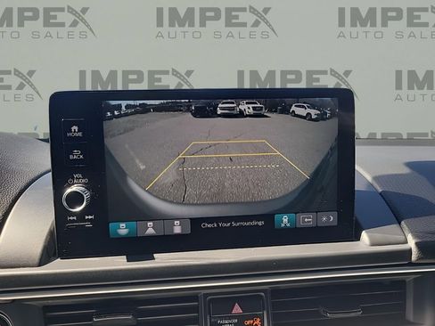 Used 2024 Honda Pilot Touring image 21