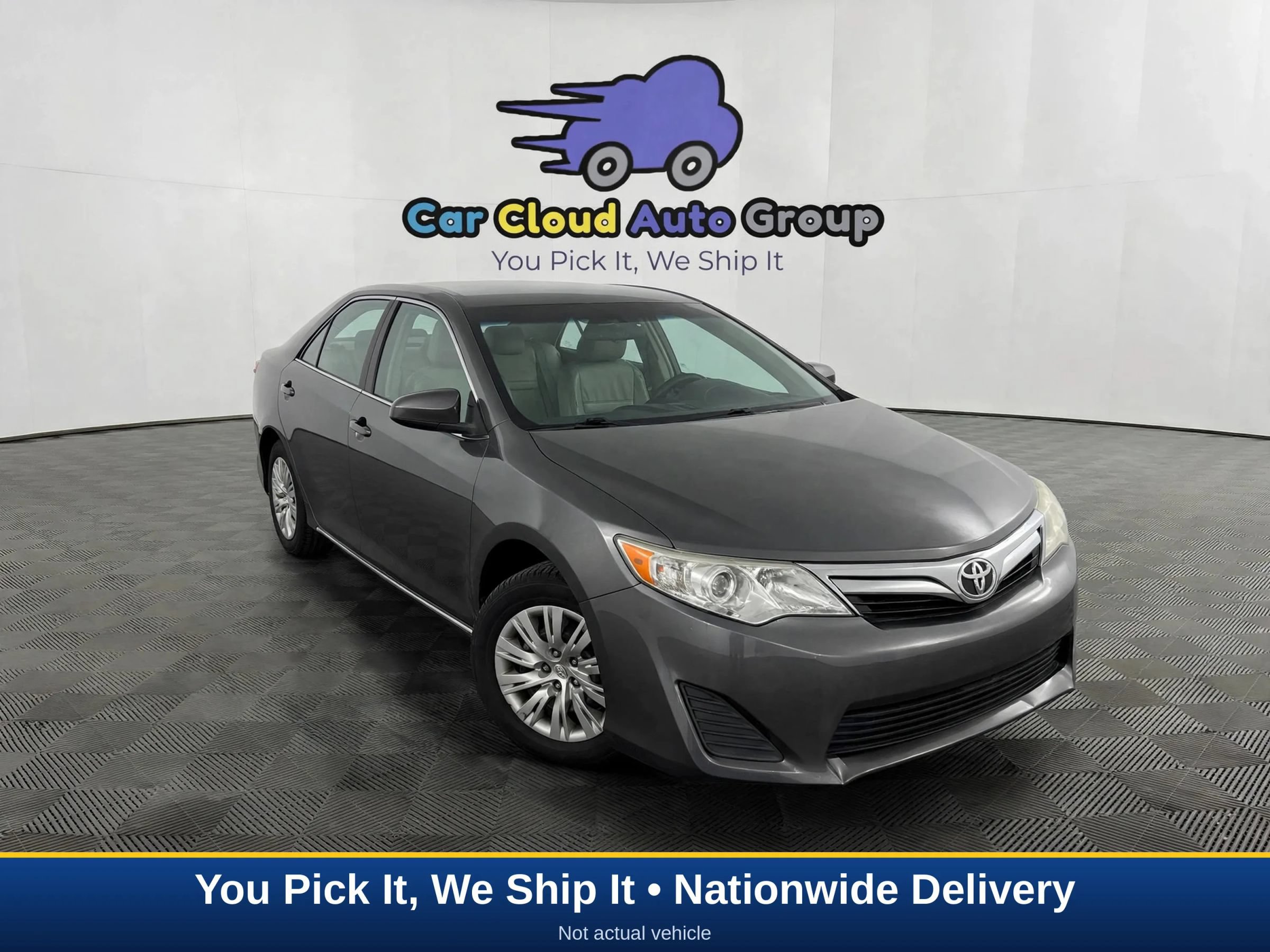 Used 2012 Toyota Camry LE FWD image 3