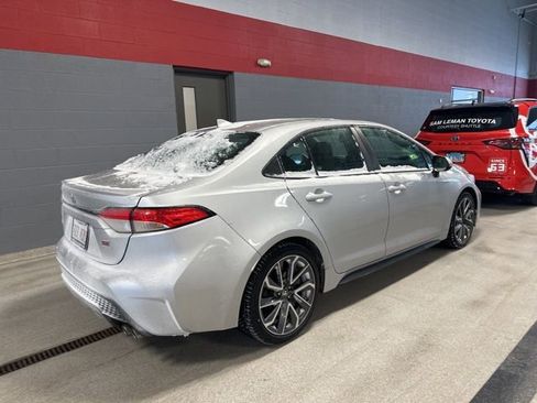 Used 2021 Toyota Corolla SE w/ Carpet Mat Package (TMS) image 4