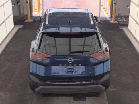 Used 2023 Nissan Rogue SV w/ SV Premium B Package FWD image 6