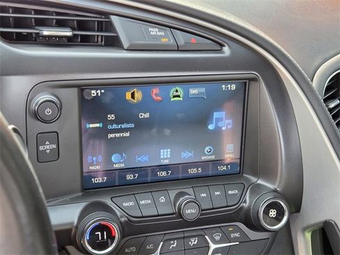 Certified 2019 Chevrolet Corvette Stingray Coupe w/ 1LT image 18