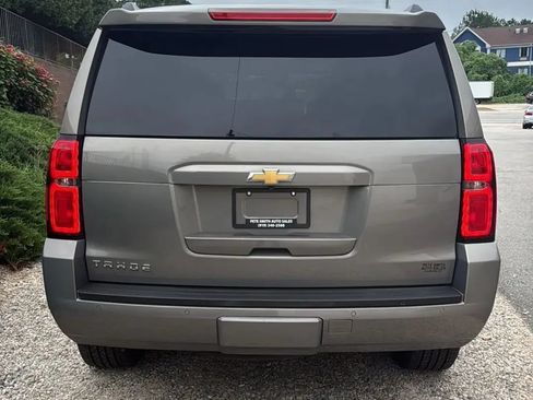 Used 2018 Chevrolet Tahoe LT RWD image 8