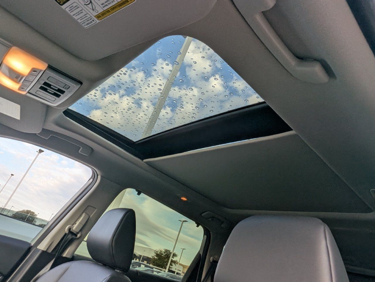Certified 2025 Nissan Rogue SV w/ SV Premium Package FWD image 27