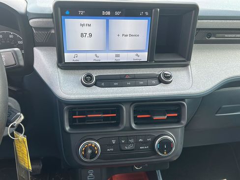 Used 2023 Ford Maverick XLT FWD image 8