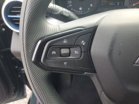 Used 2025 Chevrolet Trax LS image 23