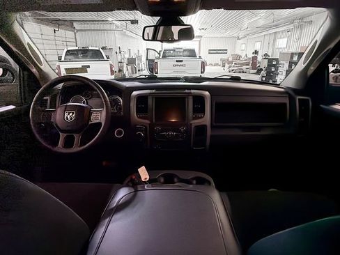 Used 2022 RAM 1500 Express w/ Wheel & Sound Group AWD/4WD image 10